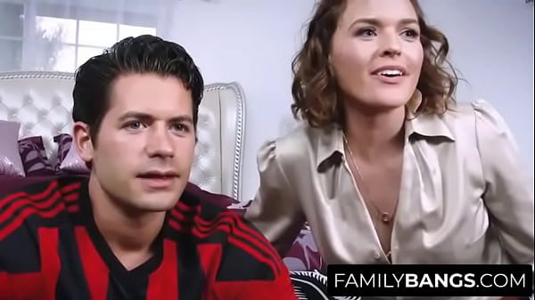 FamilyBangs.com ⭐ Frecher, geschiedener Cougar, der wie der kleine Junge seiner besten Freundin aussieht, Giovanni Francesco, Krissy Lynn