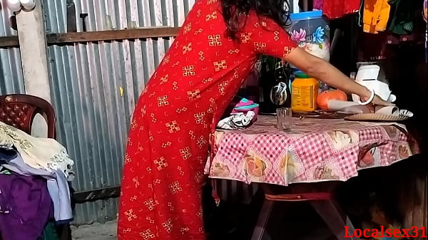 Desi bhabhi dinning table fuck in her boyfriend (Official Video By Localsex31)
